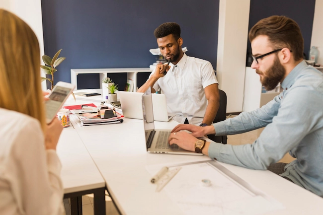 Startup Incubator Services That Accelerate Early-Stage Success